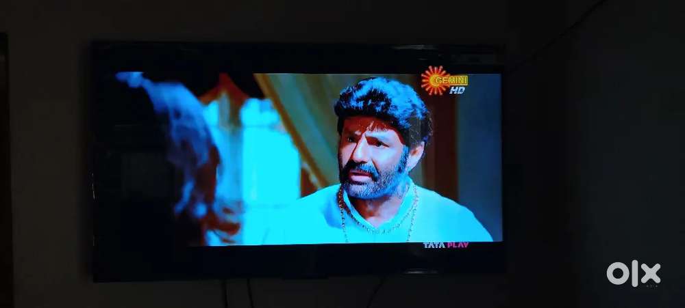 TCL  4K ULTRA HD 55 INCH TV