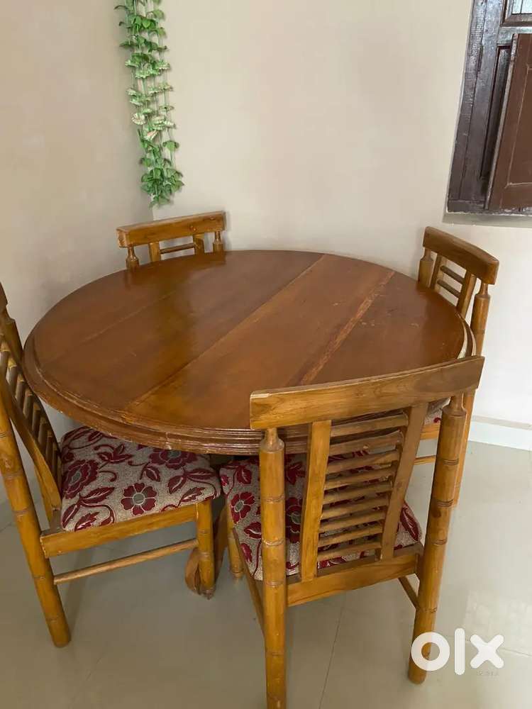 Dining table with chair