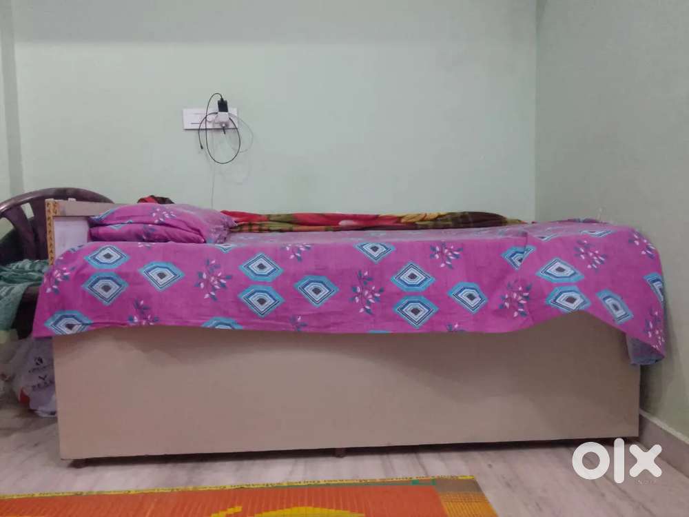 Single Bed Card board