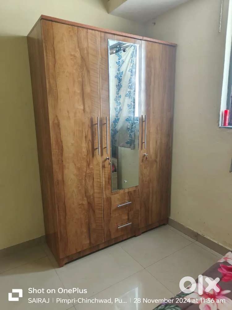 Brand New Almari Beds Dressing table Wadrobes
