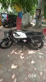 Hero honda CD100