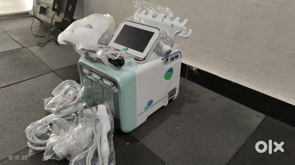 7 In 1 Hydrafacial Machine