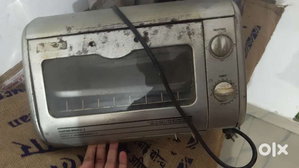OTG Oven- 2 storey Tray included