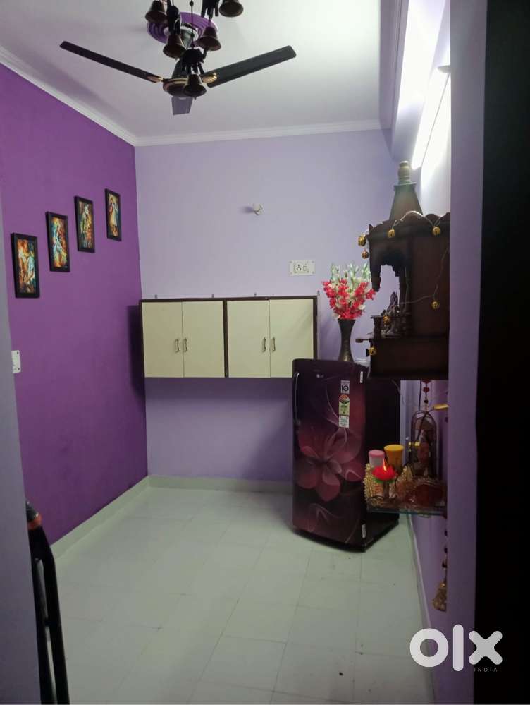 Single/Sharing rooms available for boys in Vaishali,Ghaziabad