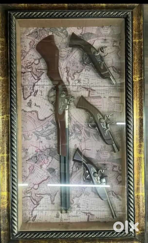 Wall Gun fram antique piece