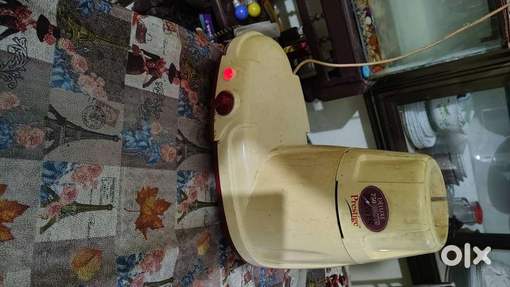 Prestige Deluxe 750watts Power Mixer Grinder