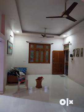 2bhk 1st floor house available for rent near gorkhapur gurudwara