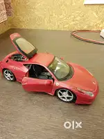 Pre Owned 1:24 Scale Models Maisto Bburago & Newray(No Box)