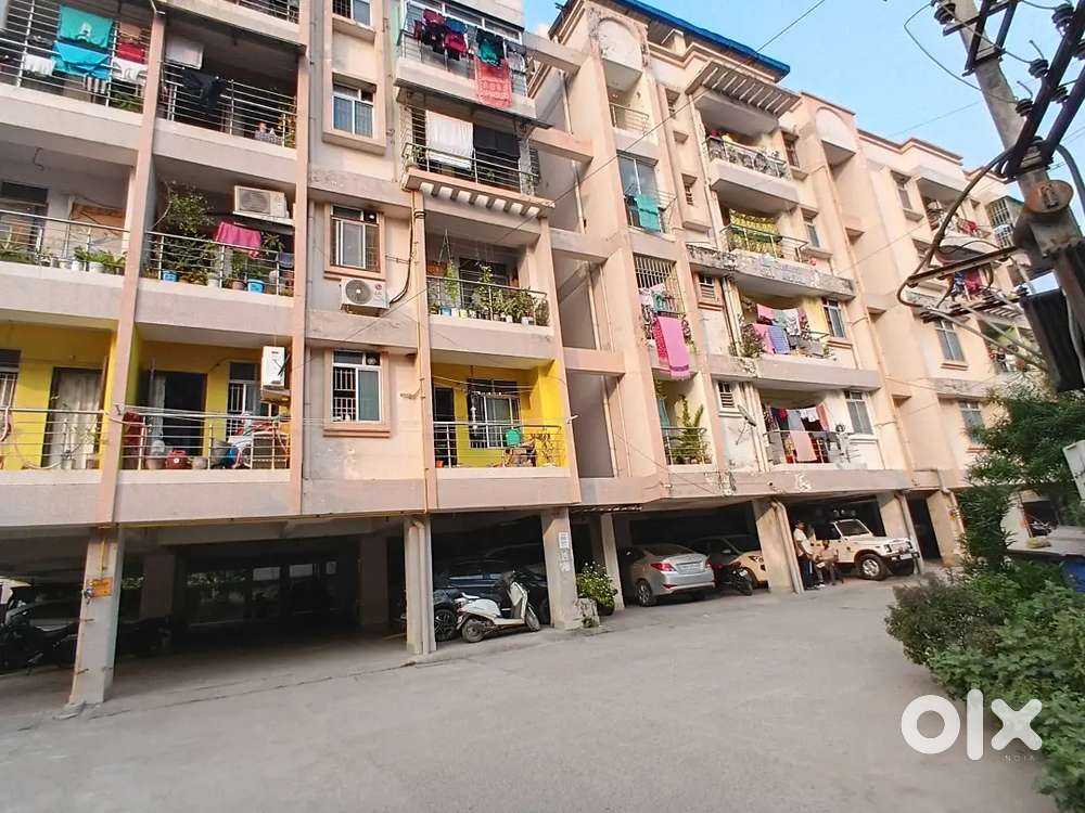 u have 2 flat for sell