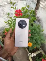 Fresh Condition Under Warranty 9 month 8 /128