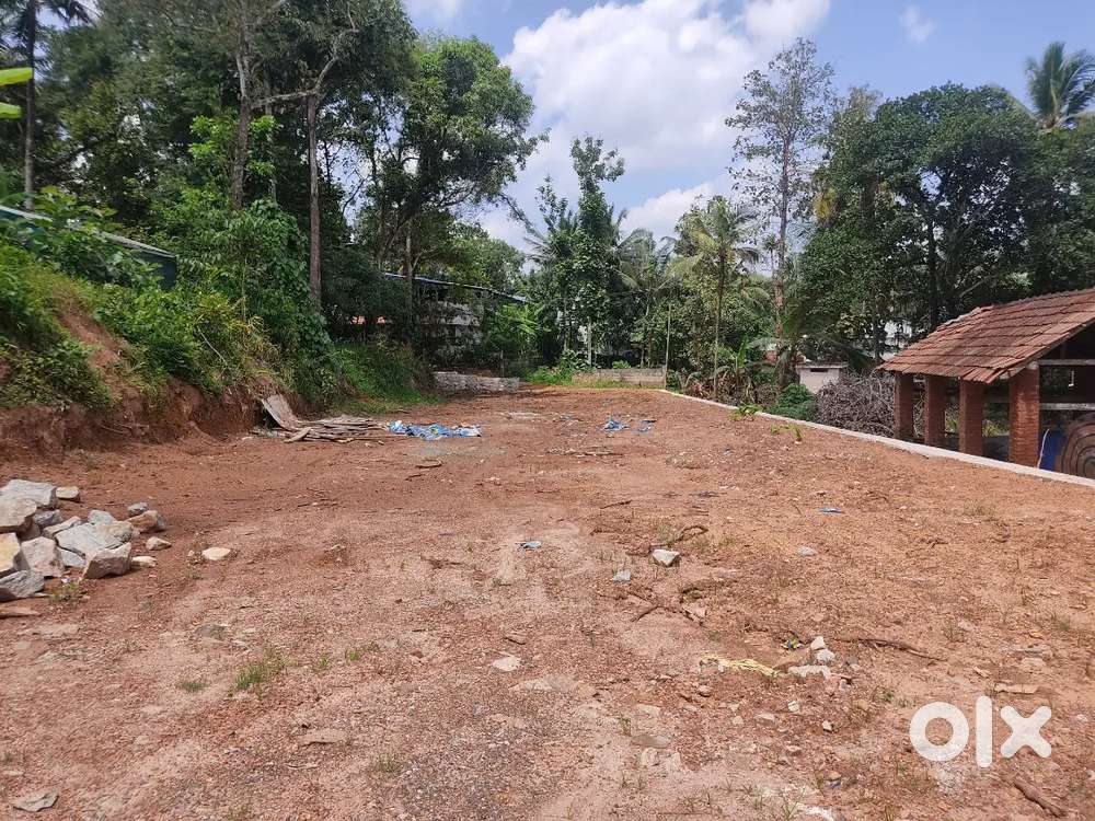 Prime 18 cent Residential Land for sale nearo NH