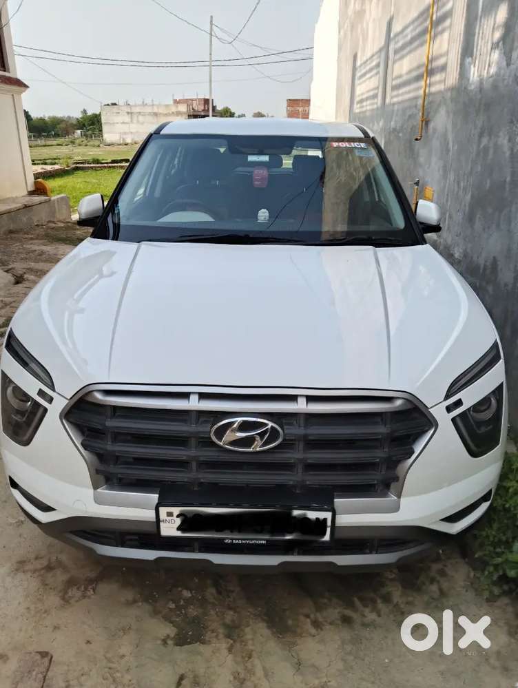 Hyundai Creta  EX 2023 Petrol Well Maintained single handed driven