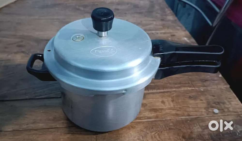 PIGEON PRESSURE COOKER 3 L