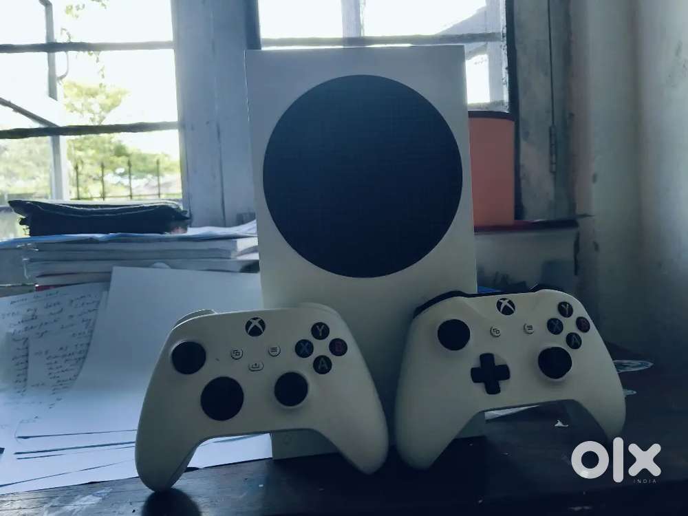 :
Xbox Series S (512GB) – Excellent Condition