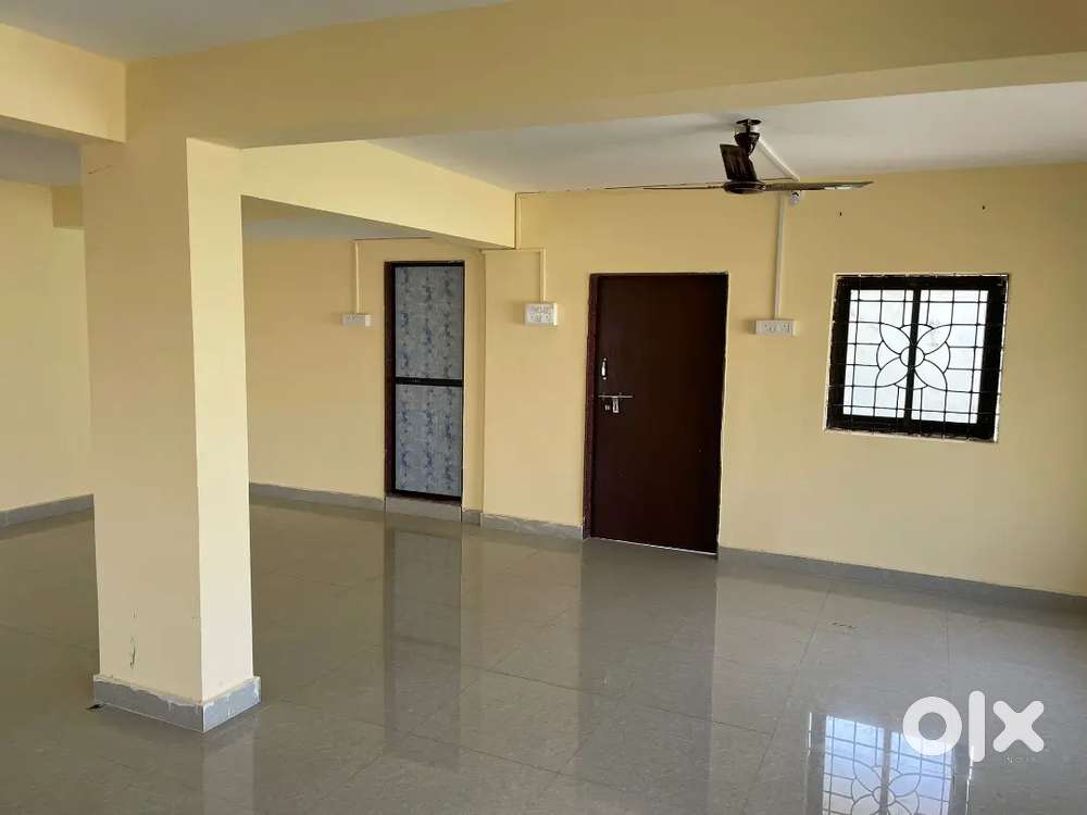 45M² OFFICE/GODOWN FOR RENT IN MERCES