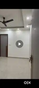 2bhk luxury flat with lift 1st entry