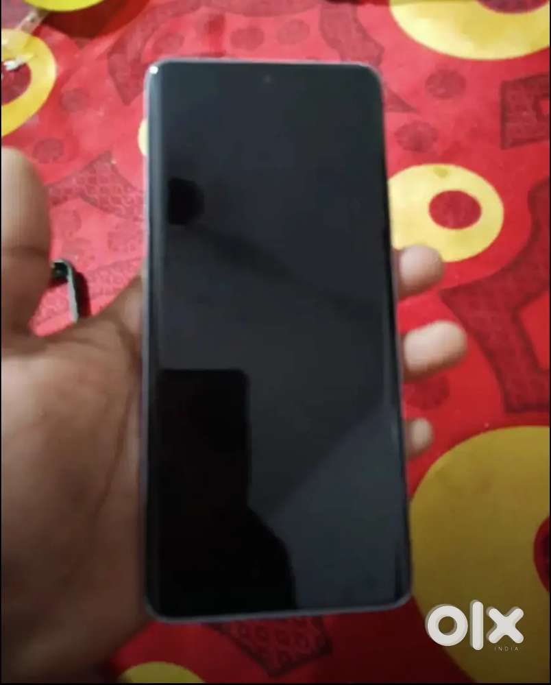 REDMI 13 PRO PLUS 12 GB RAM 256GB