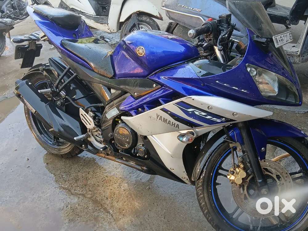 Yamaha R15 V2 1st owner