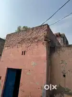 35 Gaz Rohta Road Par Makan Bana Hua