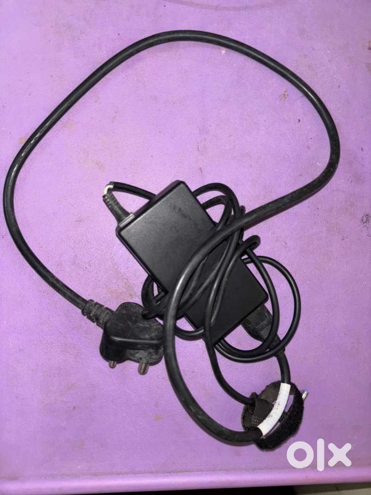 HP adapter oringinal