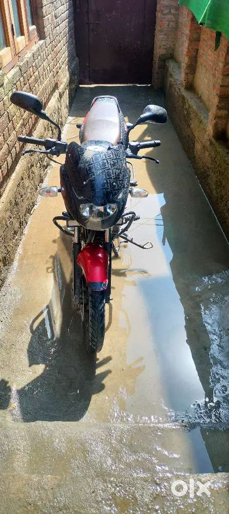 Selling Pulser 150CC