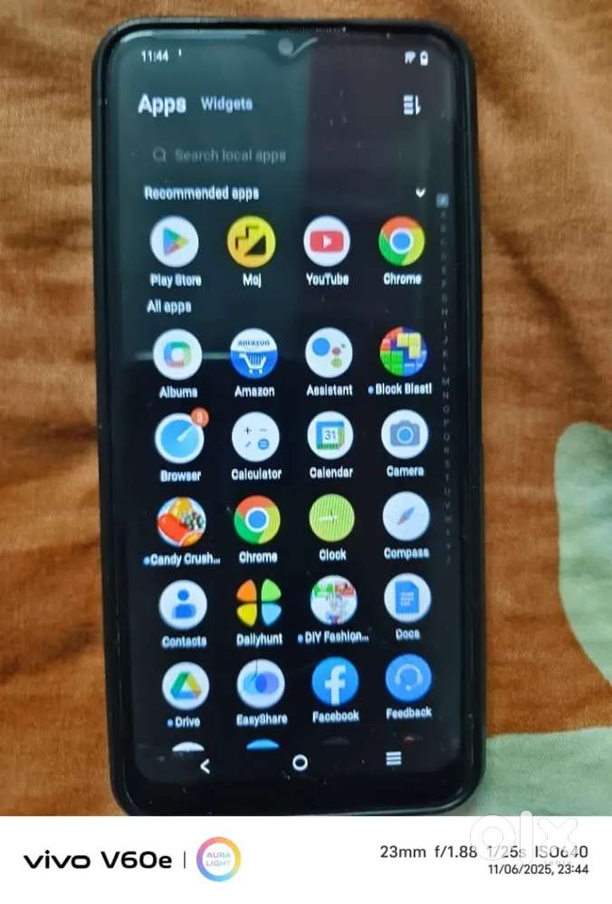 Vivo y21 blue colour 4gb and 64gb