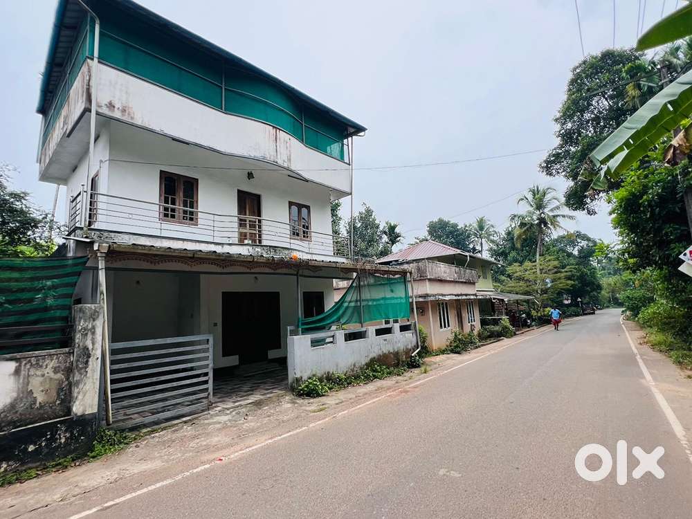 Aluva kuttamassery 2bhk house for rent 10000₹