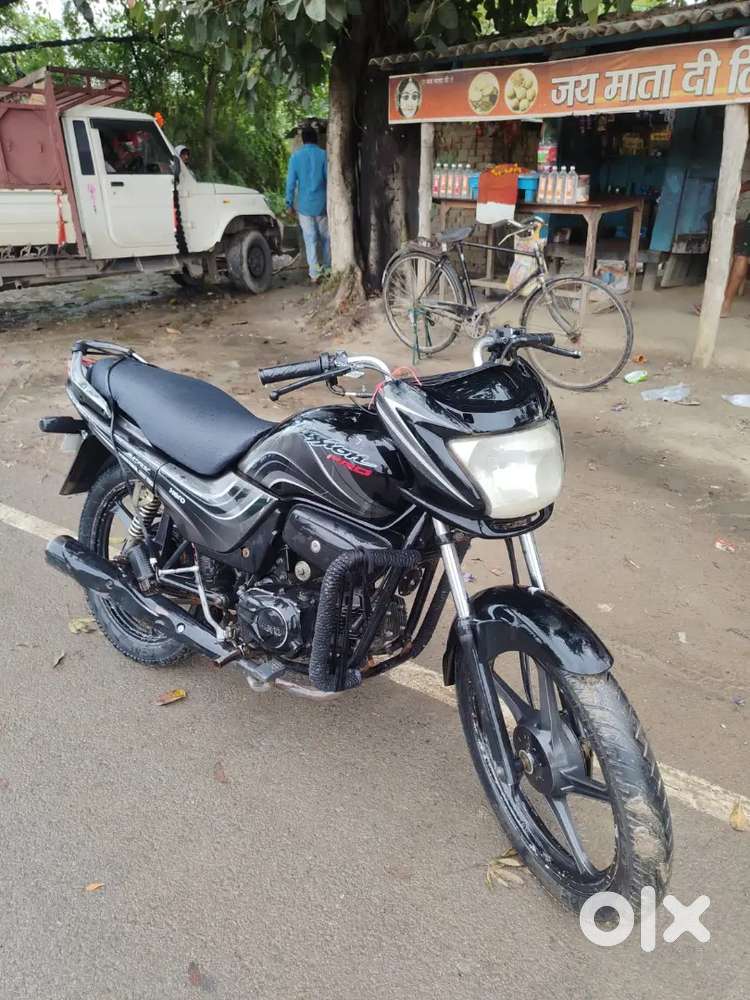 Baik full kandisan me hai