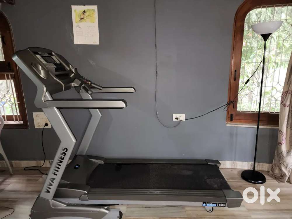 Vivo treadmill
