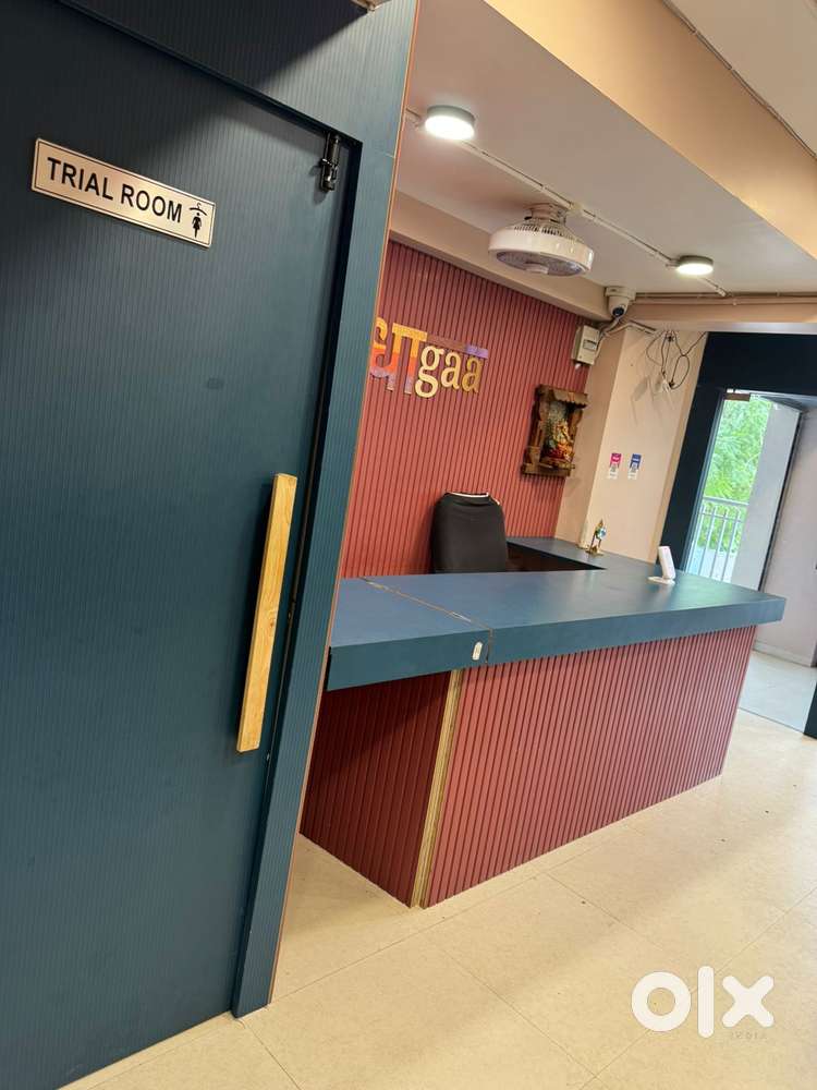 LADIES WESTERN GARMENTS STORE