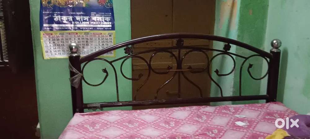 5-7 bed 3years old...