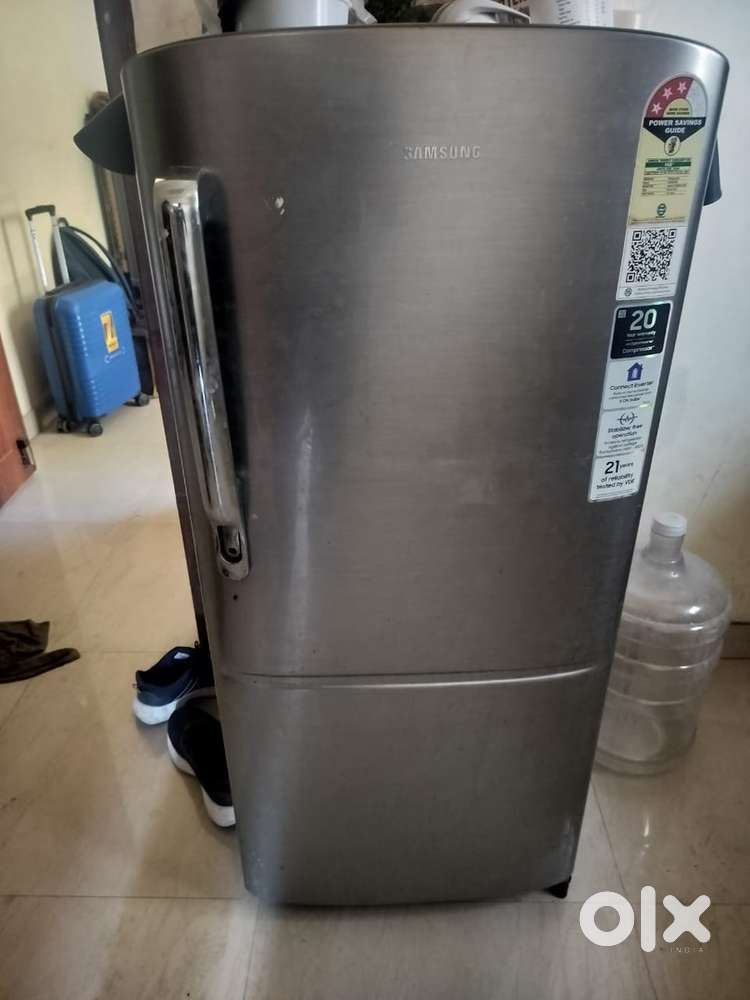 Fridge and washing machine