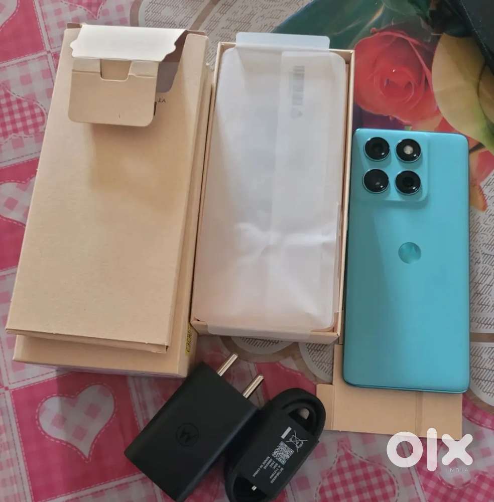 Motorola 60 fusion 12gb  256gb