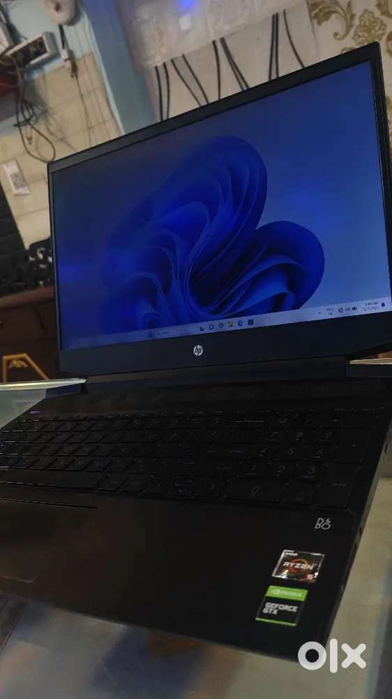Gaming laptop hp pavilion rizen 5 16gb ram