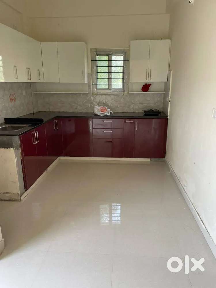 2bhk for rent in guru amardas avenue