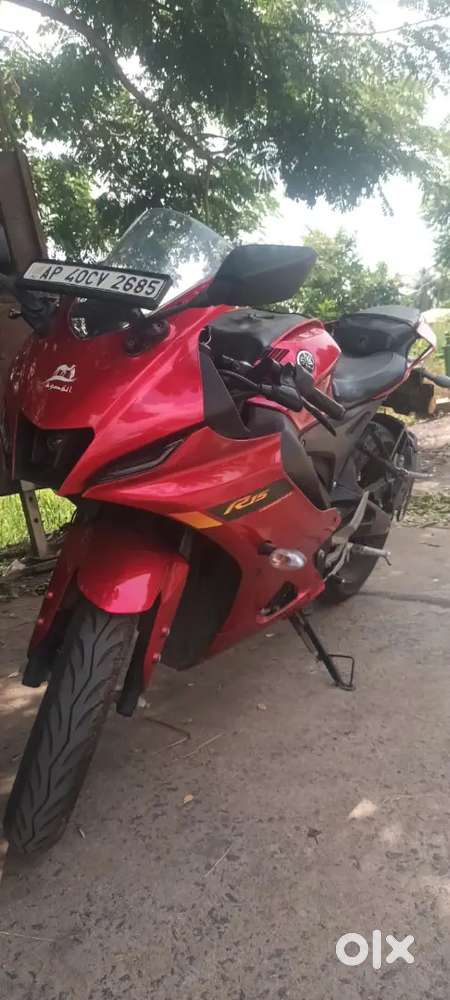 R15 V4 yamaha