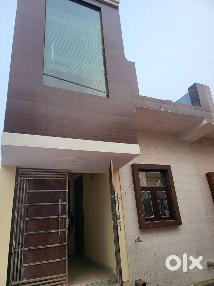 House For Sale Near By Sare Homes Mansarovar Park Ghaziabad