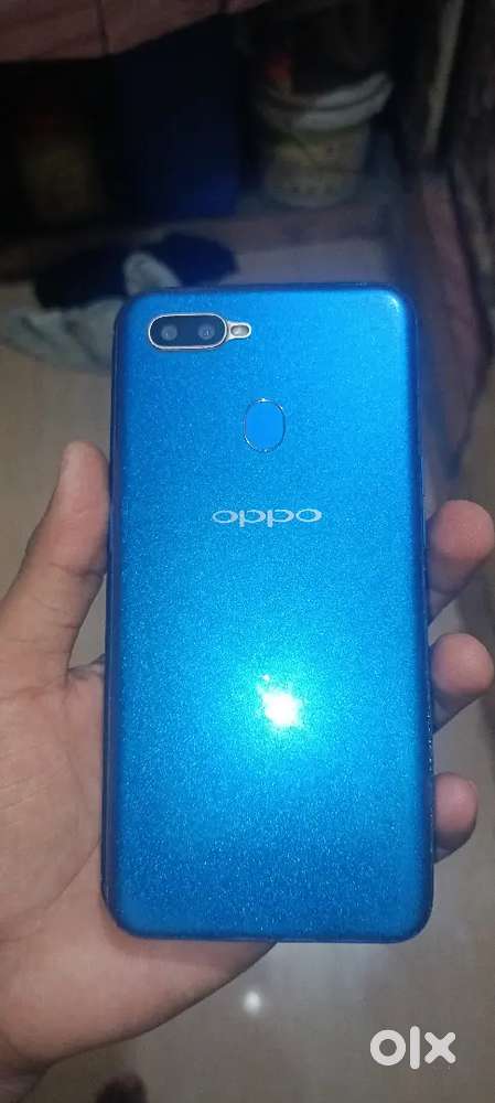 Mobile condition mein hai mobile ka battery backup hai