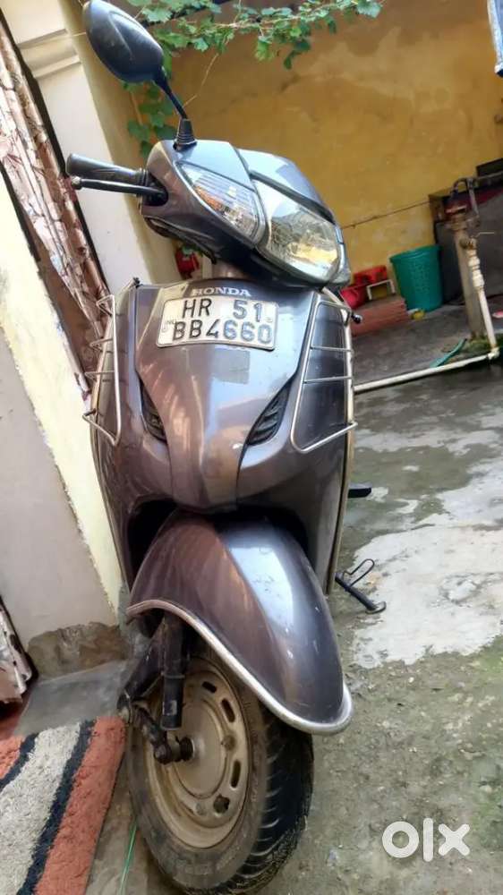 GOOD CONDITION ALL PARTS ORIGINAL