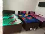 NO BROKERAGE 500+ Boys PGs with meals & amenities in Noida!