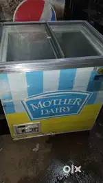 Mother dairy d freezer 150L with excellent working condition.