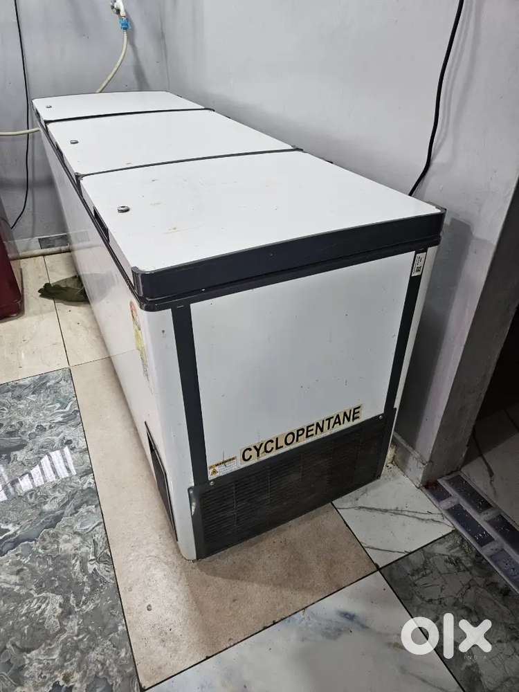 Thrible door Freezer