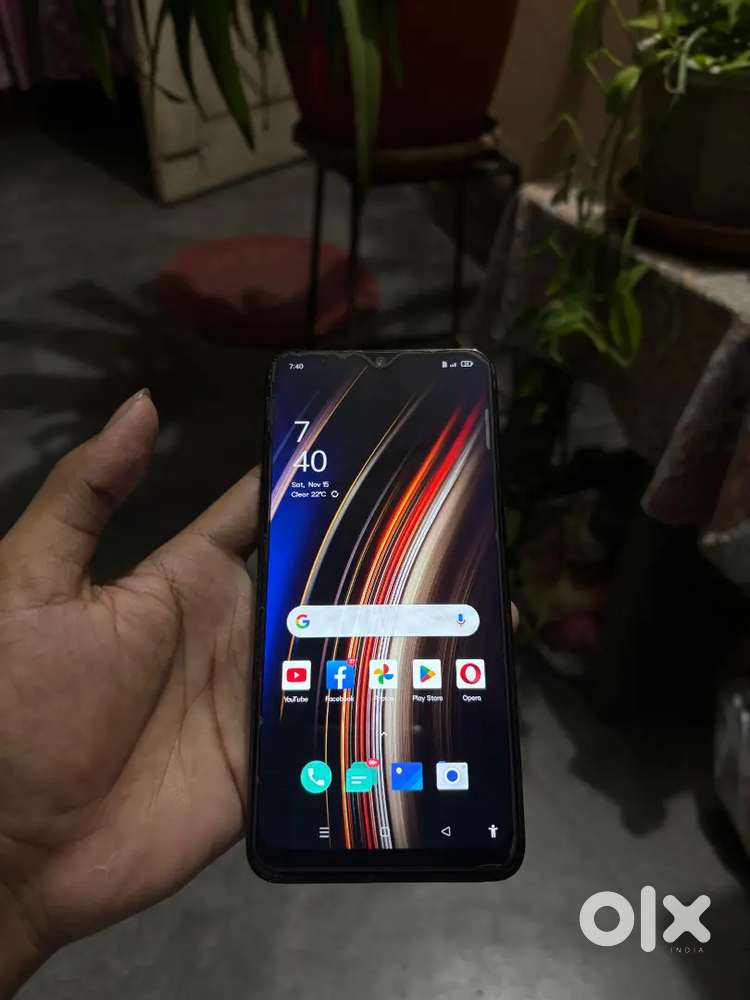 Realme 3 pro, 6 GB RAM