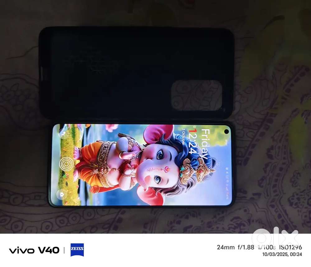 OnePlus 9 (12,256)