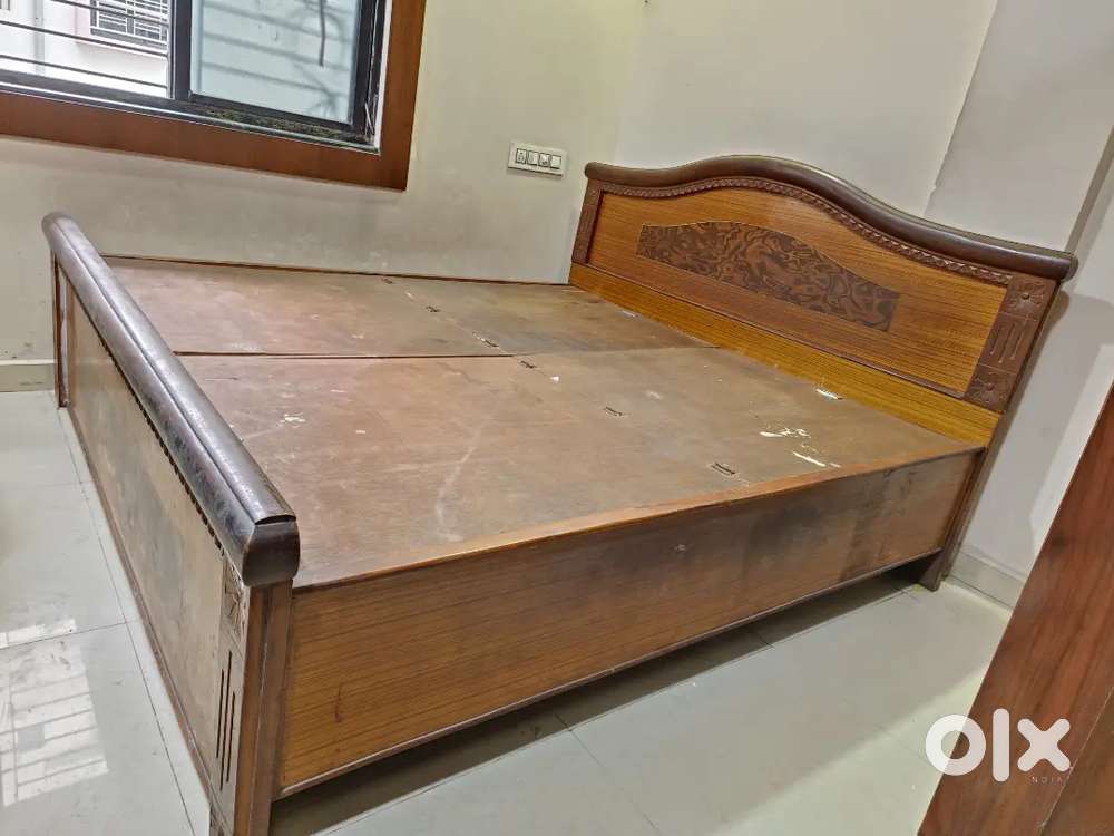 Double bed in excellent condition - affordable price