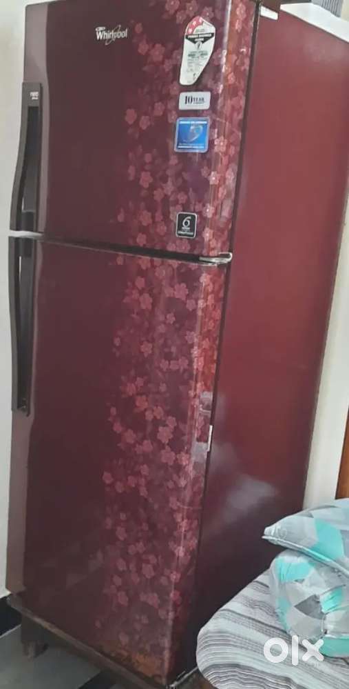 Whirlpool double door refrigerator