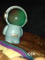 astronaut music box