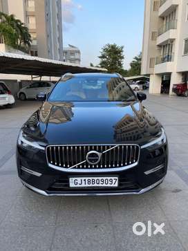 Volvo XC60 D5 Inscription, 2022, Petrol
