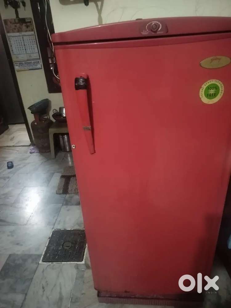 Godrej Refrigerator 300ltr