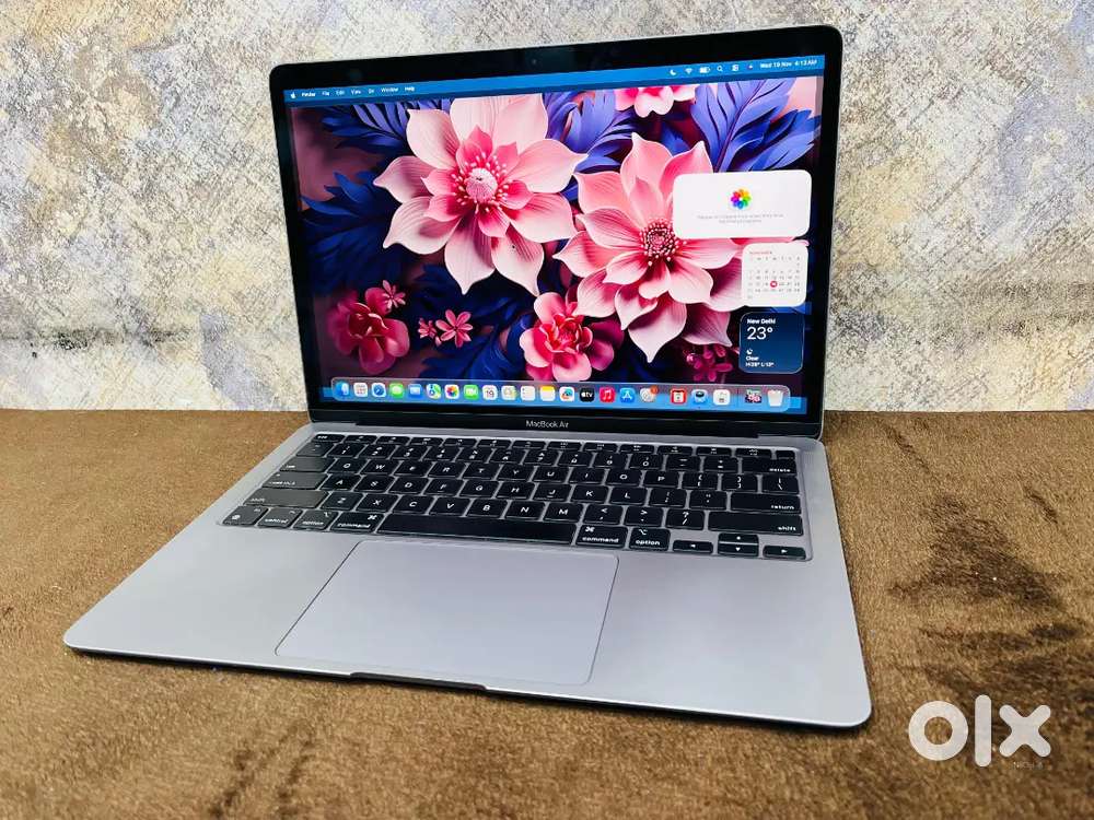 M1 Chip 512gb ssd Apple MacBook air 13inch